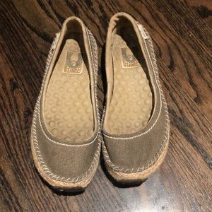 Simple Green Toe Slip Ons